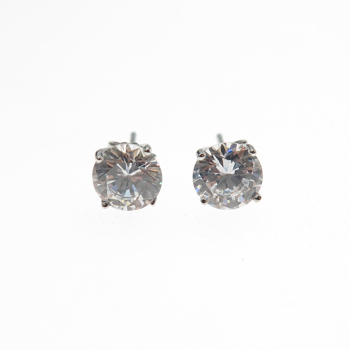 925 Sterling Silver Round-Cut C Z Stud Earrings