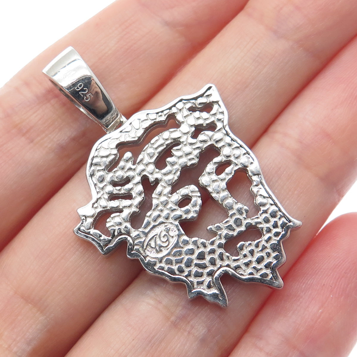 DESIGNS BY YAGI 925 Sterling Silver Round-Cut C Z Sparkle Jesus Charm Pendant