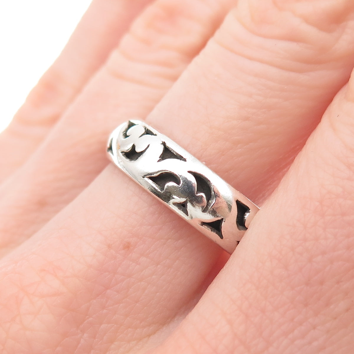 Lois Hill Sterling Silver Vintage Signature Scroll Oxidized Band Ring Size 9.25