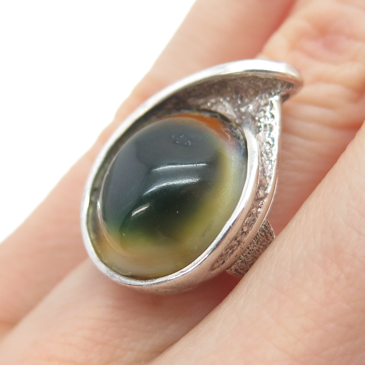 800 Silver Vintage Austria Real Operculum Shell Modernist Oxidized Ring Size 6.5