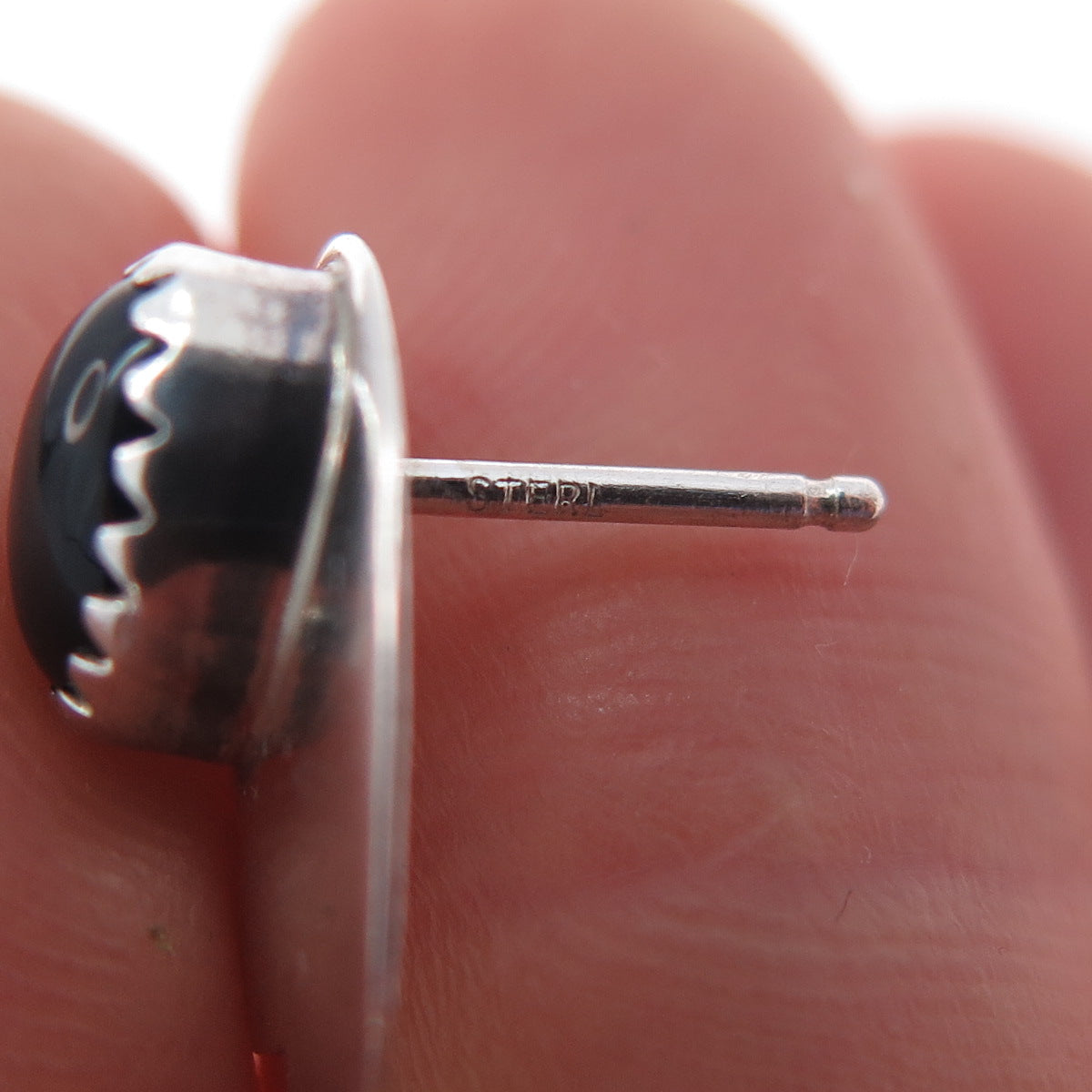 Old Pawn 925 Sterling Silver Vintage Southwestern Black Onyx Tribal Earrings