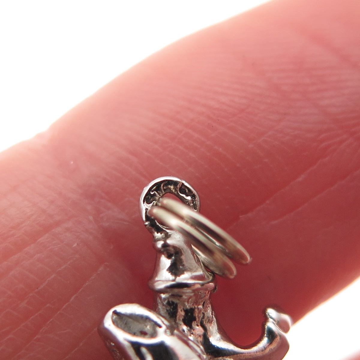 925 Sterling Silver Vintage Santa Claus in Chimney 3D Mini Charm Pendant