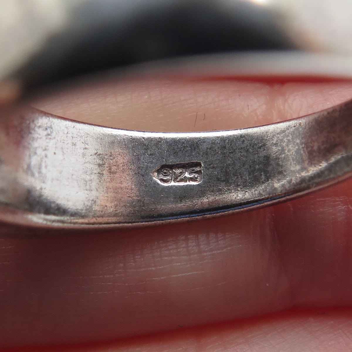925 Sterling Silver Vintage Enamel Rainbow Signet Oxidized Ring Size 9