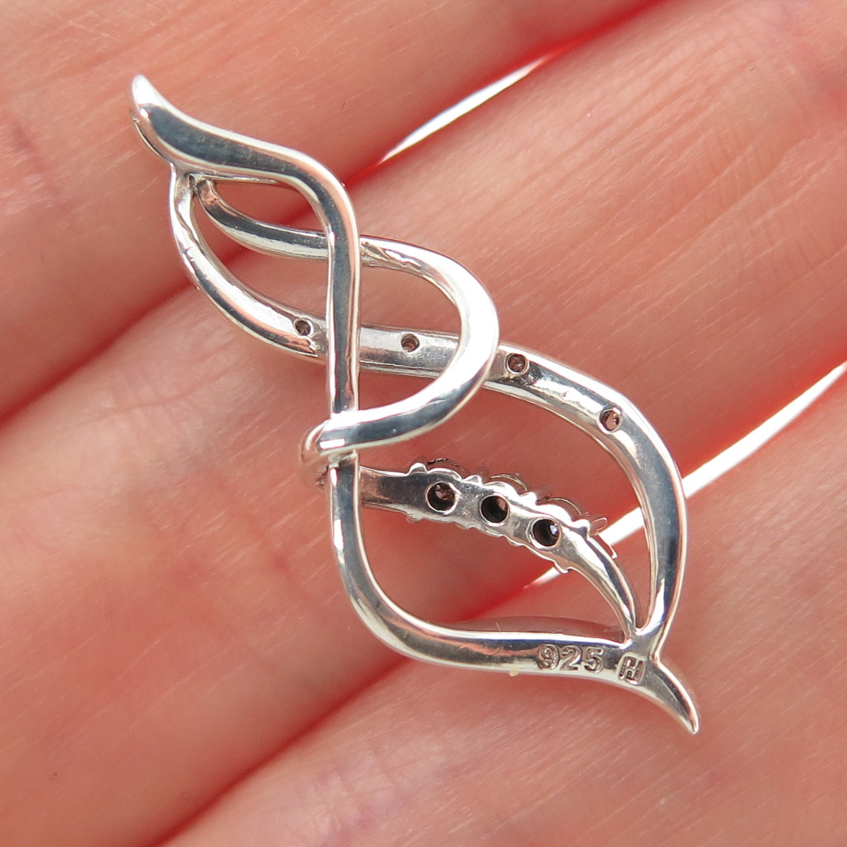 925 Sterling Silver Real Round-Cut Diamond Twisted Charm Pendant