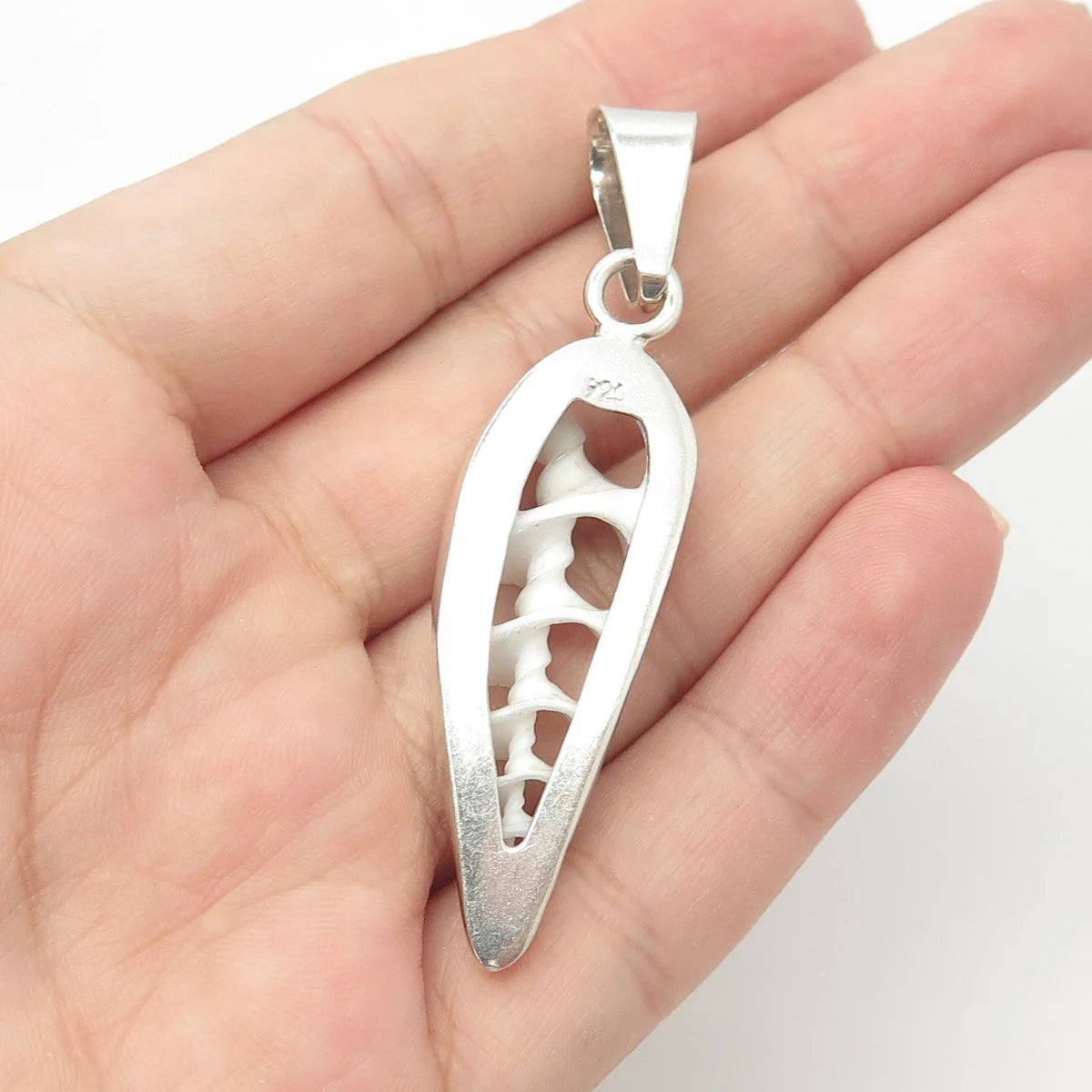 925 Sterling Silver Vintage White Ceramic Amulet Pendant