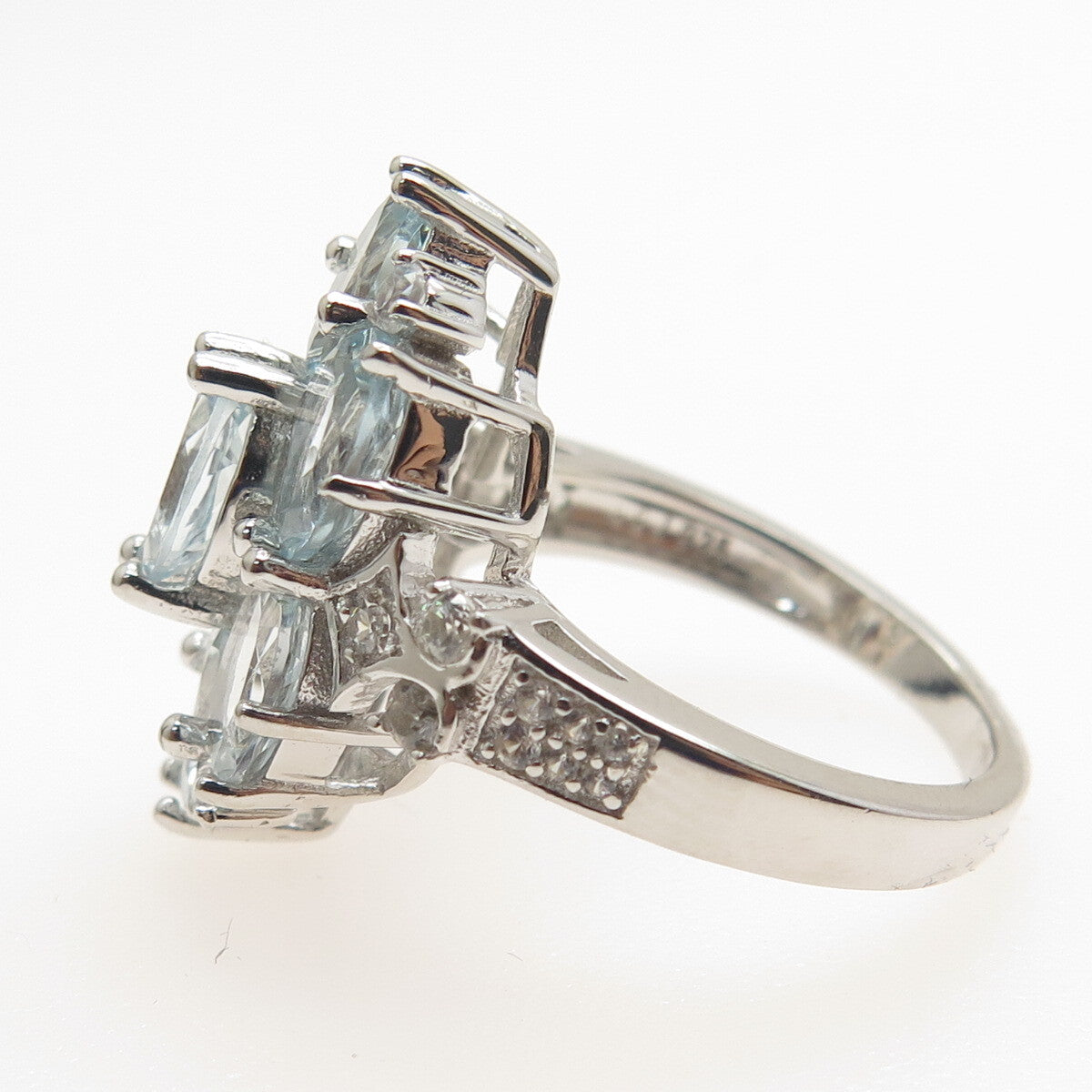 DBJ DEE BERKLE 925 Sterling Silver Real Light Blue & White Topaz Ring Size 8