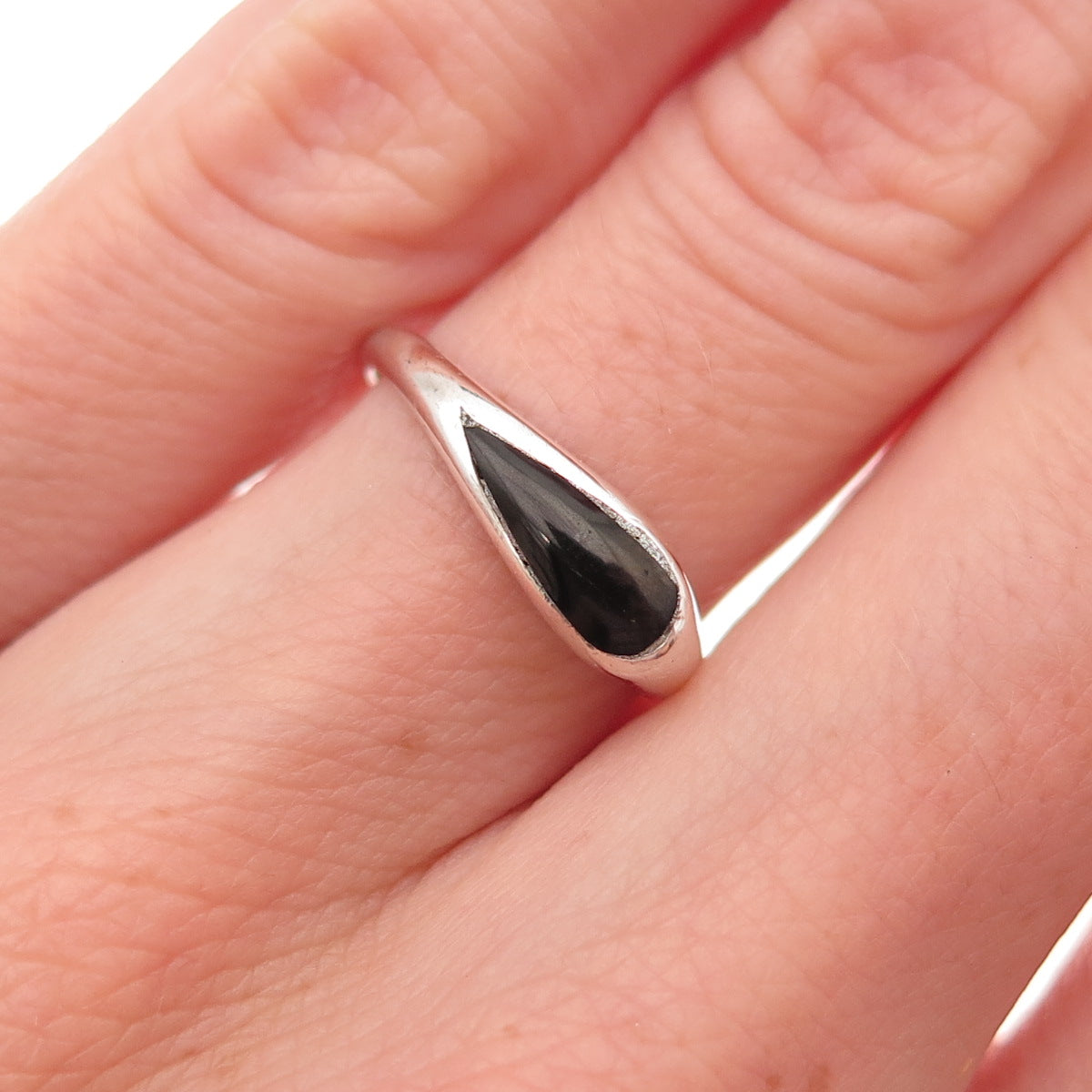 Old Pawn 925 Sterling Silver Vintage Southwestern Black Onyx Tribal Ring Size 5
