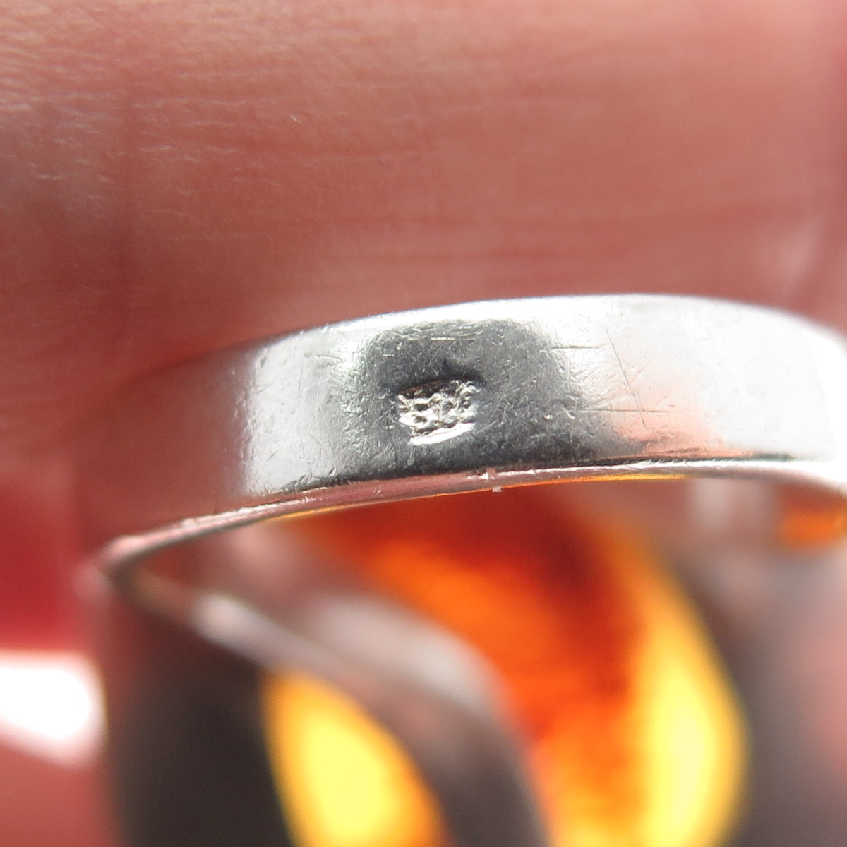 925 Sterling Silver Vintage Real Baltic Amber Modernist Domed Ring Size 8.25