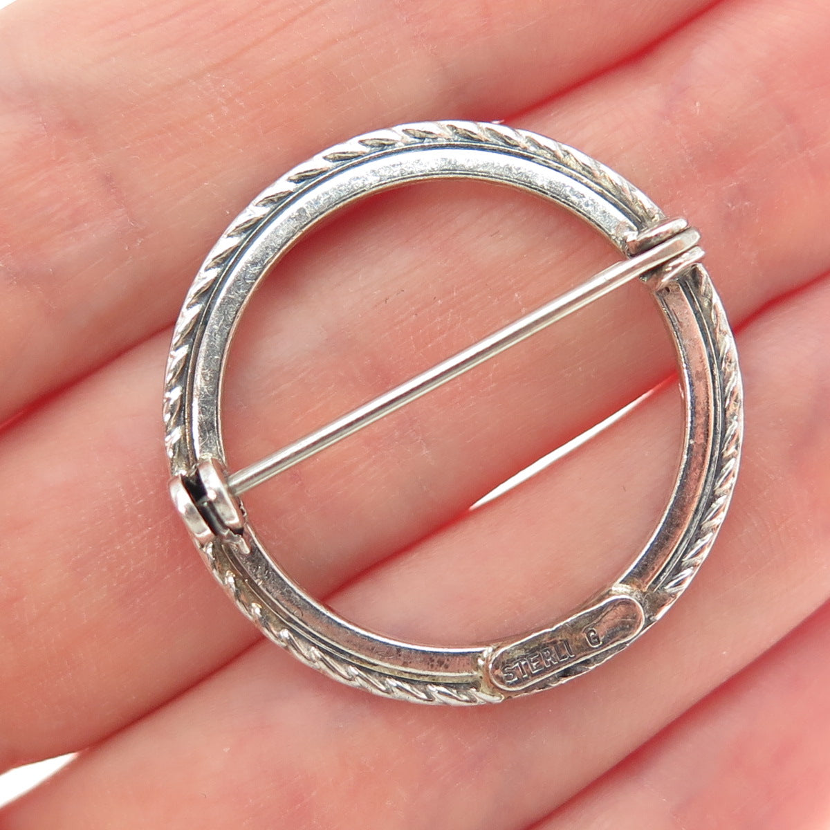 925 Sterling Silver Vintage Circle of Life Oxidized Pin Brooch
