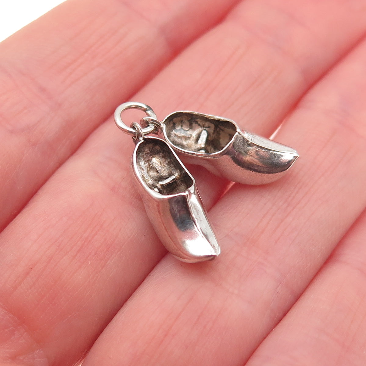 835 Silver Vintage Dutch Clog Shoes Oxidized 3D Mini Charm Pendant