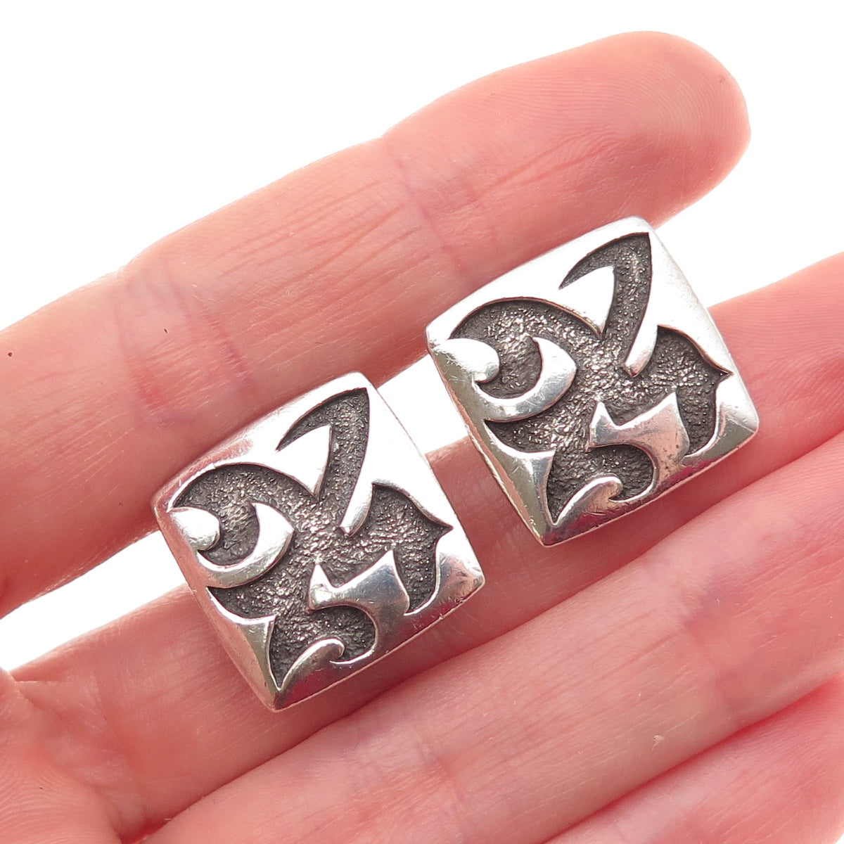 JOHN HARDY 925 Sterling Silver Vintage Dayak Oxidized Cufflinks