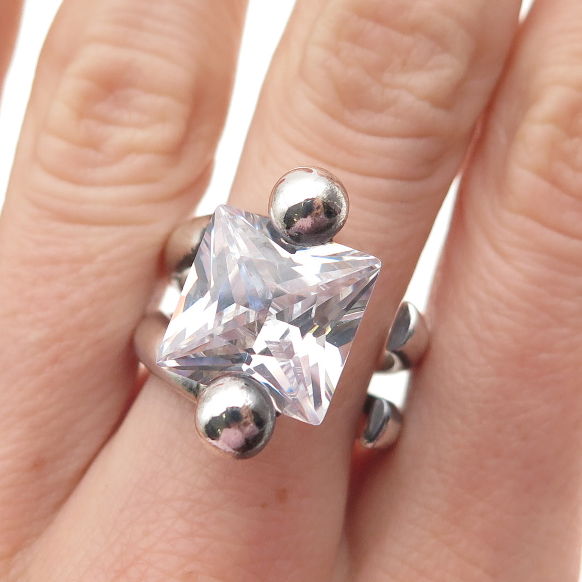 950 Silver Vintage Princess-Cut C Z Modernist Oxidized Adjustable Ring Size 8