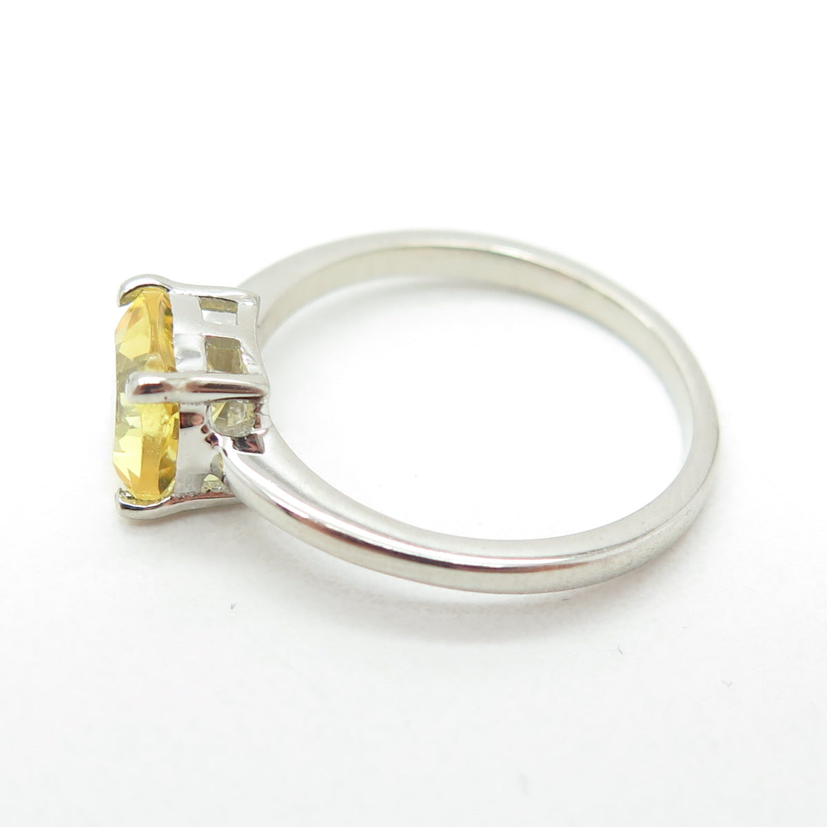 DAZZLERS 925 Sterling Silver Real Cushion-Cut Citrine Ring Size 5