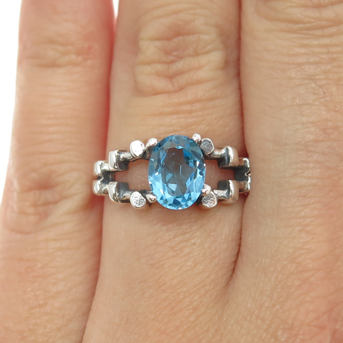 925 Sterling Silver Vintage Real Blue Topaz Gemstone Ring Size 6.25