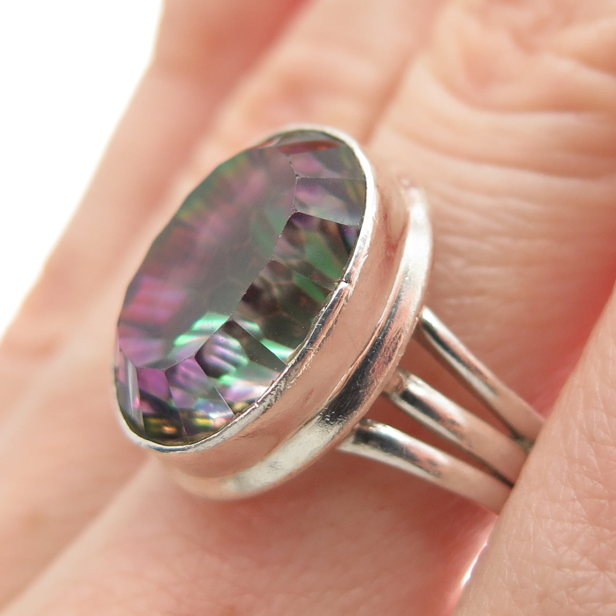 925 Sterling Silver Vintage Real Oval-Cut Mystic Quartz Ring Size 6.25