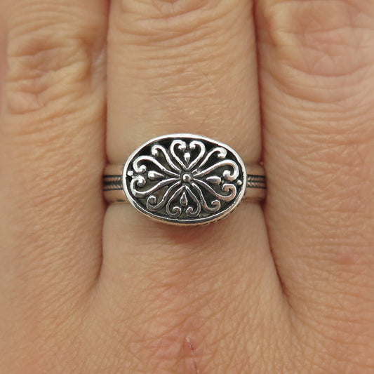 925 Sterling Silver Vintage Ornate Floral Oxidized Ring Size 8