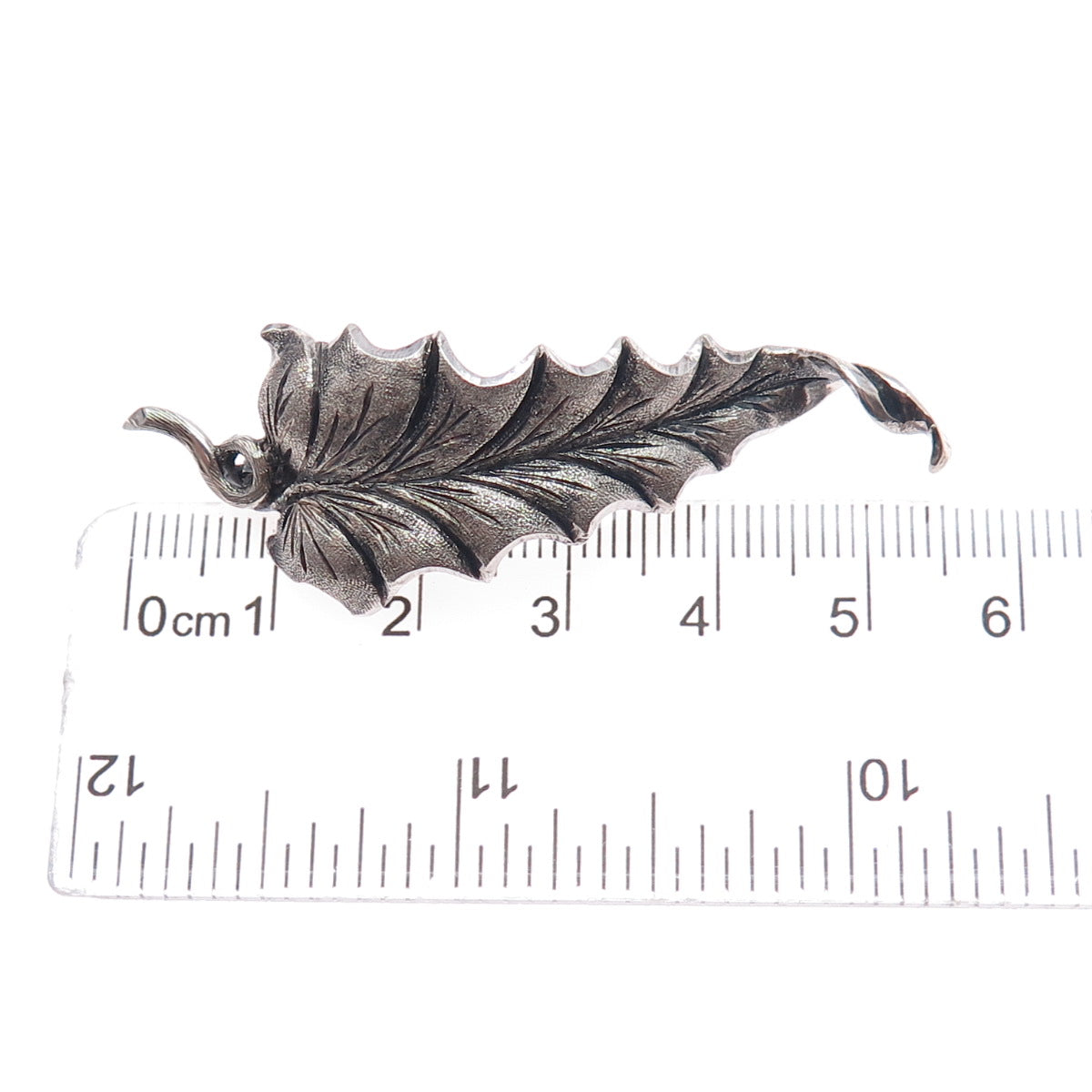 800 Silver Vintage Floral Leaf Oxidized Pin Brooch