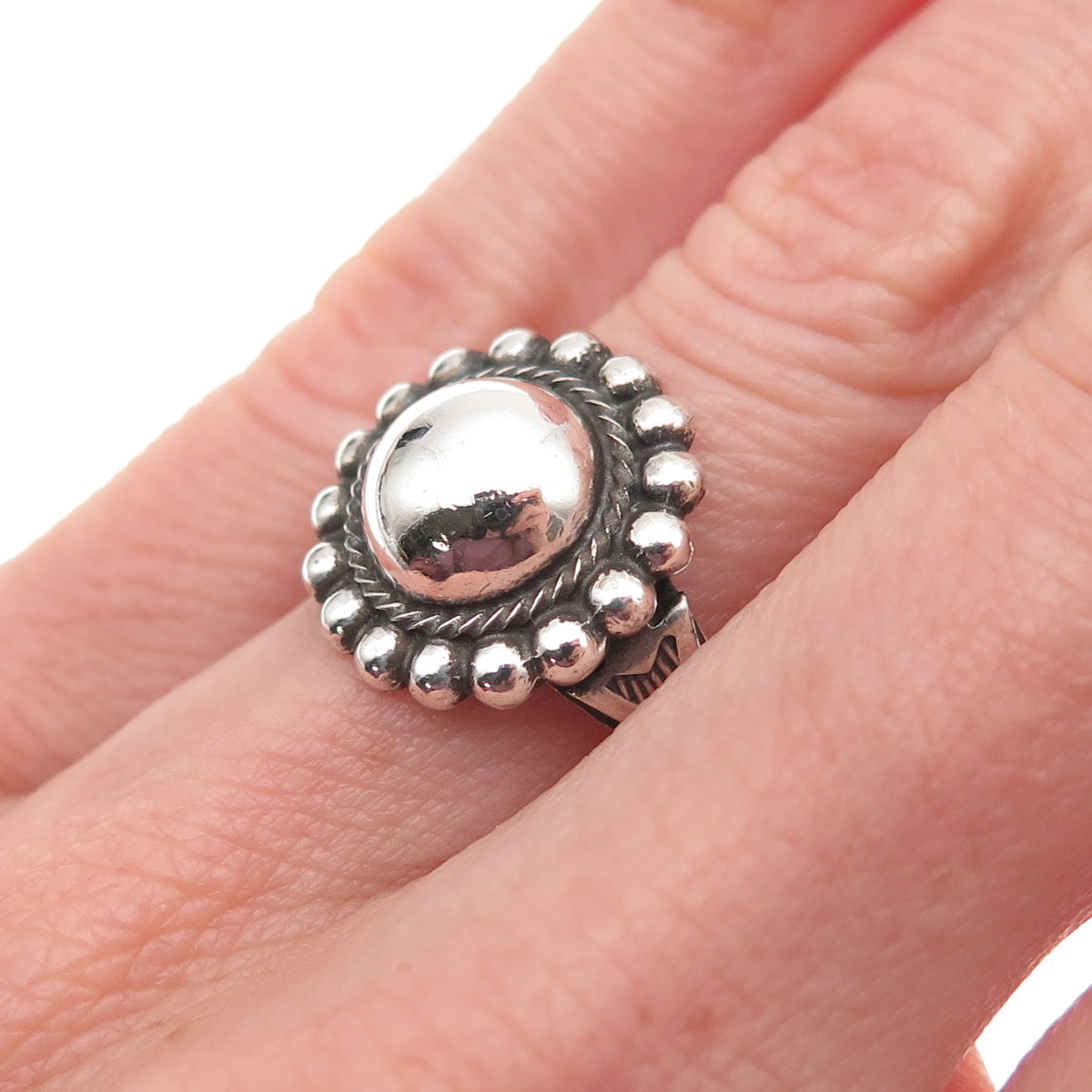 Old Pawn Sterling Silver Vintage Southwestern Sun Beaded Tribal Ring Size 5.25