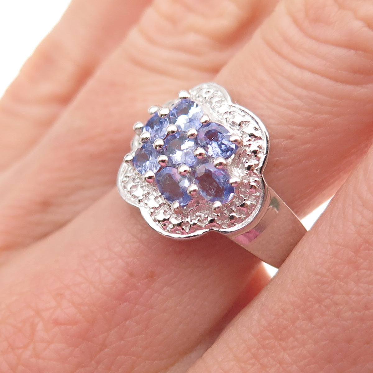 925 Sterling Silver Real Oval-Cut Tanzanite Floral Ring Size 7