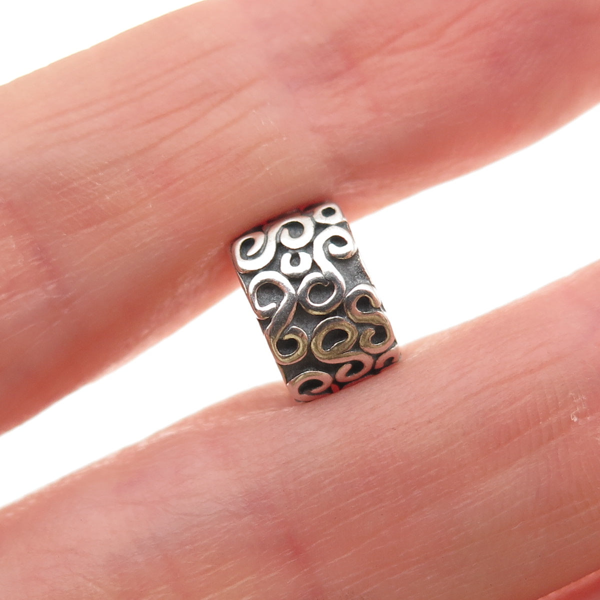 Pandora 925 Sterling Silver Serpentine Swirl Clip Charm