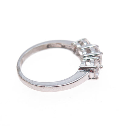 925 Sterling Silver Round-Cut C Z Engagement Ring Size 7.25