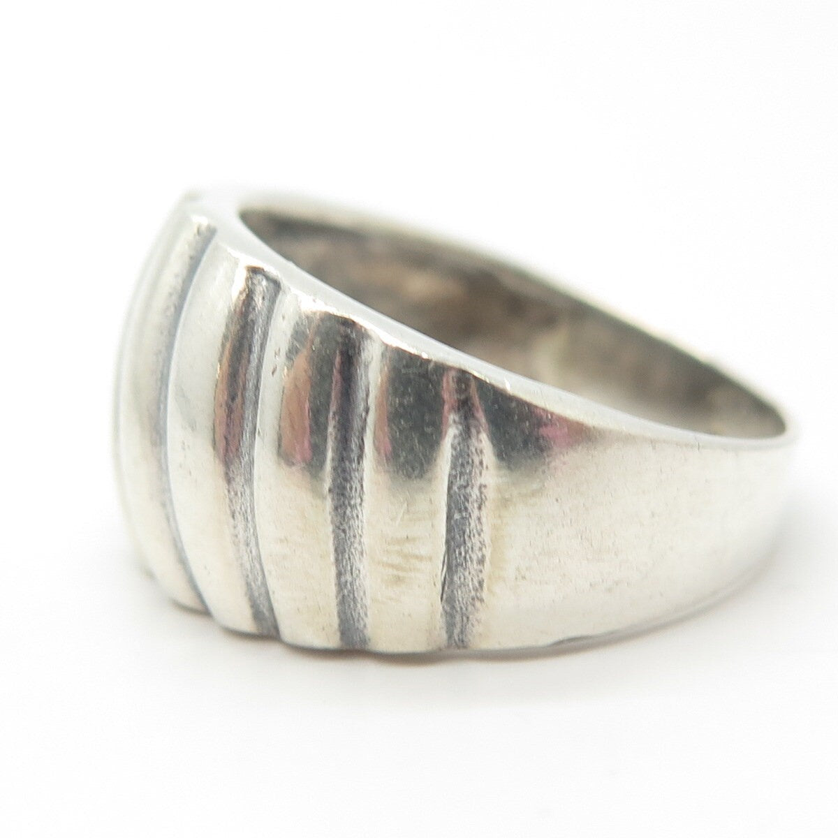 925 Sterling Silver Vintage Ribbed Ring Size 10.5