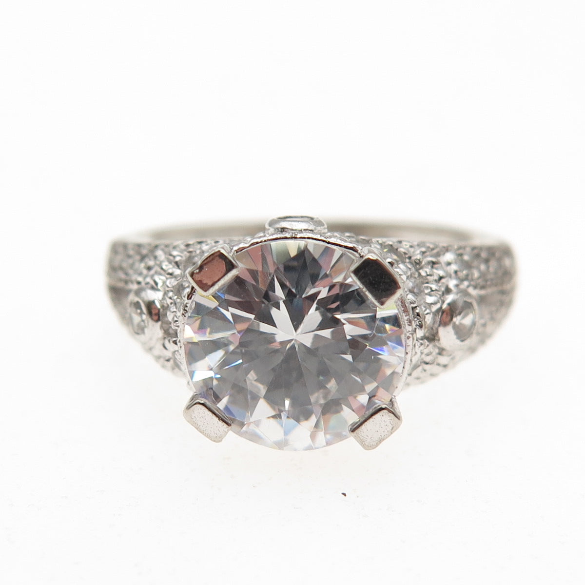 925 Sterling Silver Round-Cut C Z Engagement Ring Size 6