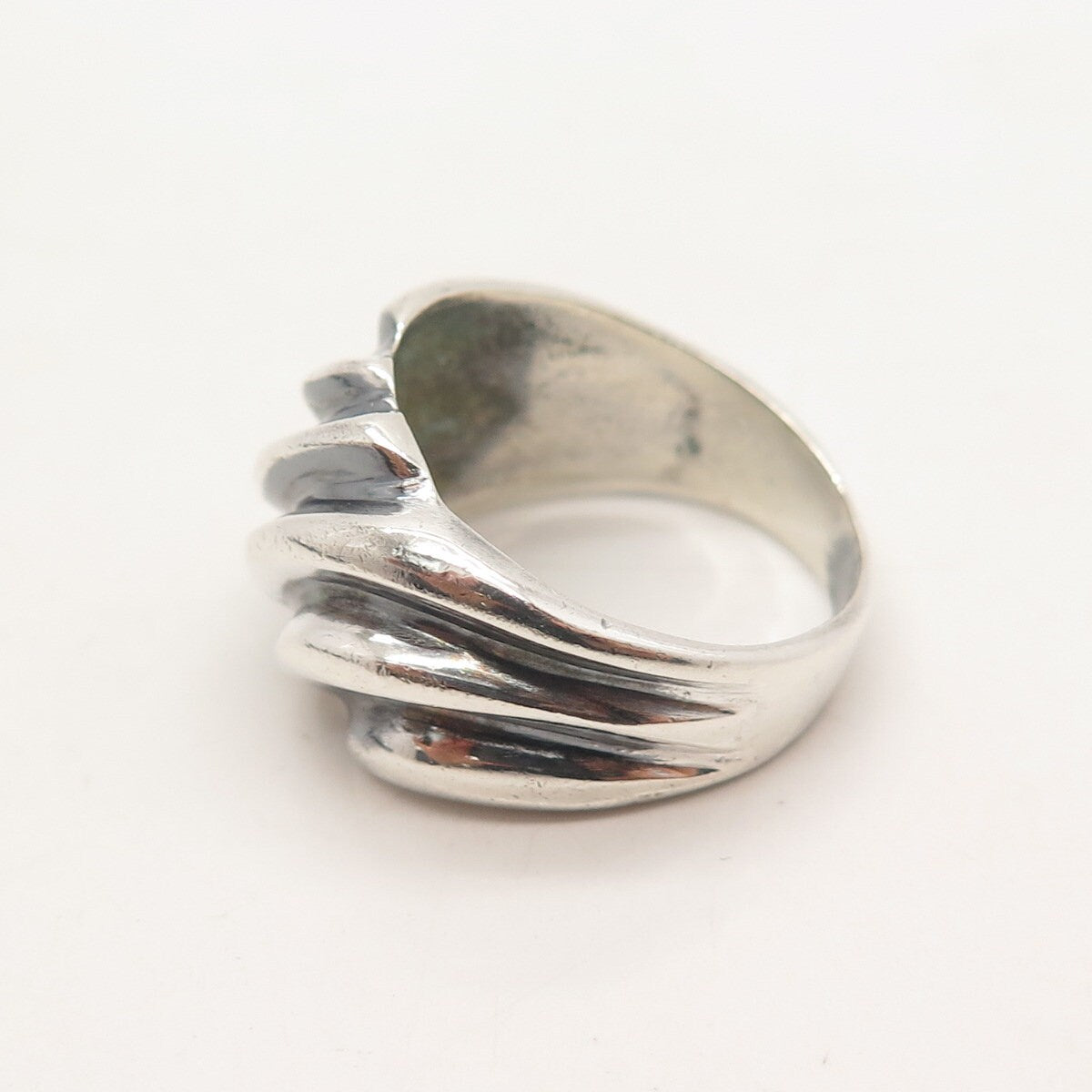 925 Sterling Silver Vintage Ribbed Ring Size 7.75