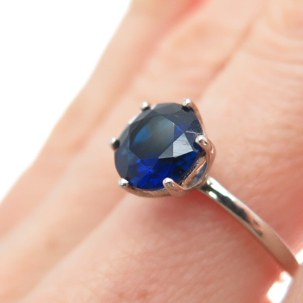 DAZZLERS 925 Sterling Silver Round-Cut Nano Blue Sapphire Ring Size 6.75