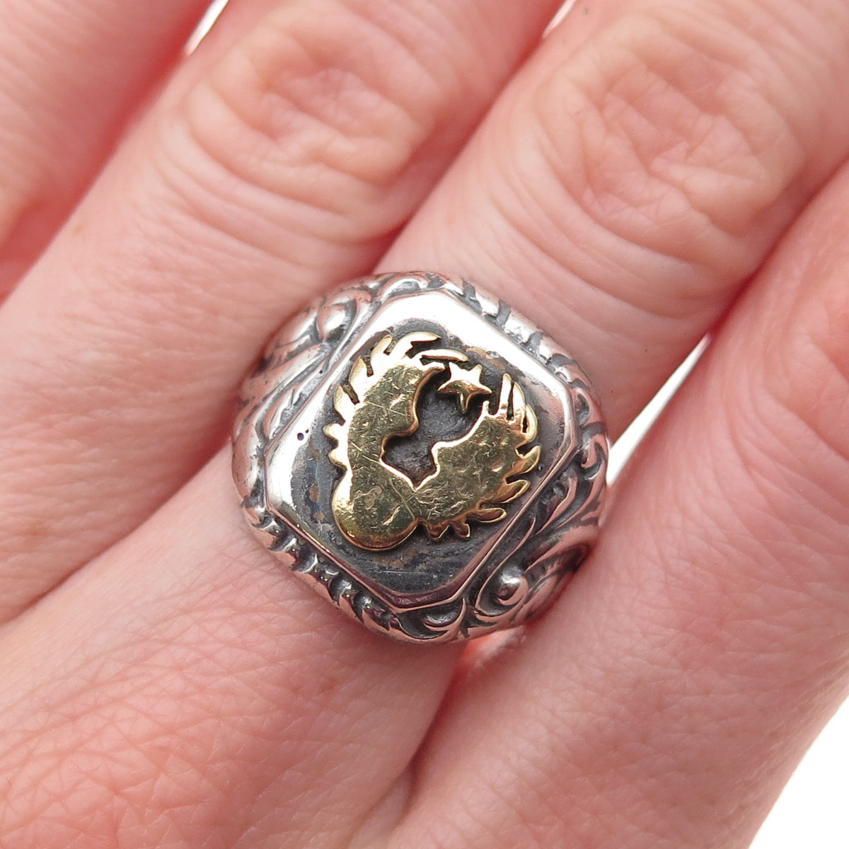 935 Silver Antique WWII Golden Eagle Oxidized Signet Ring Size 8.25