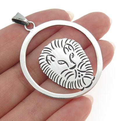 925 Sterling Silver Vintage Lion / Leo Zodiac Sign Round Pendant