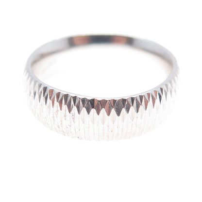 925 Sterling Silver Diamond-Cut Band Ring Size 10