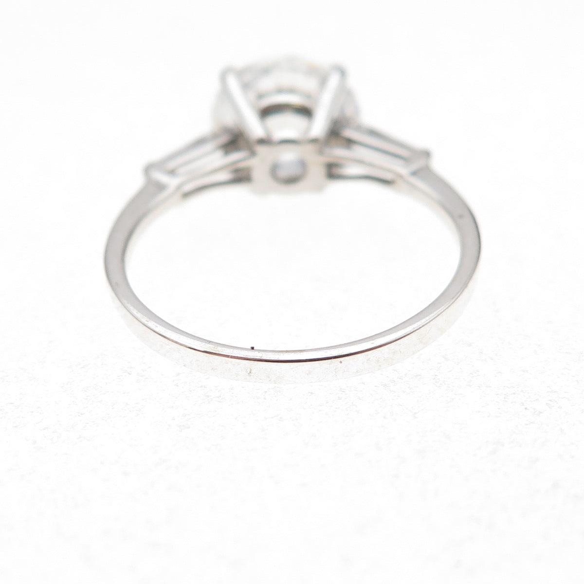 925 Sterling Silver Round-Cut C Z Engagement Ring Size 6.25