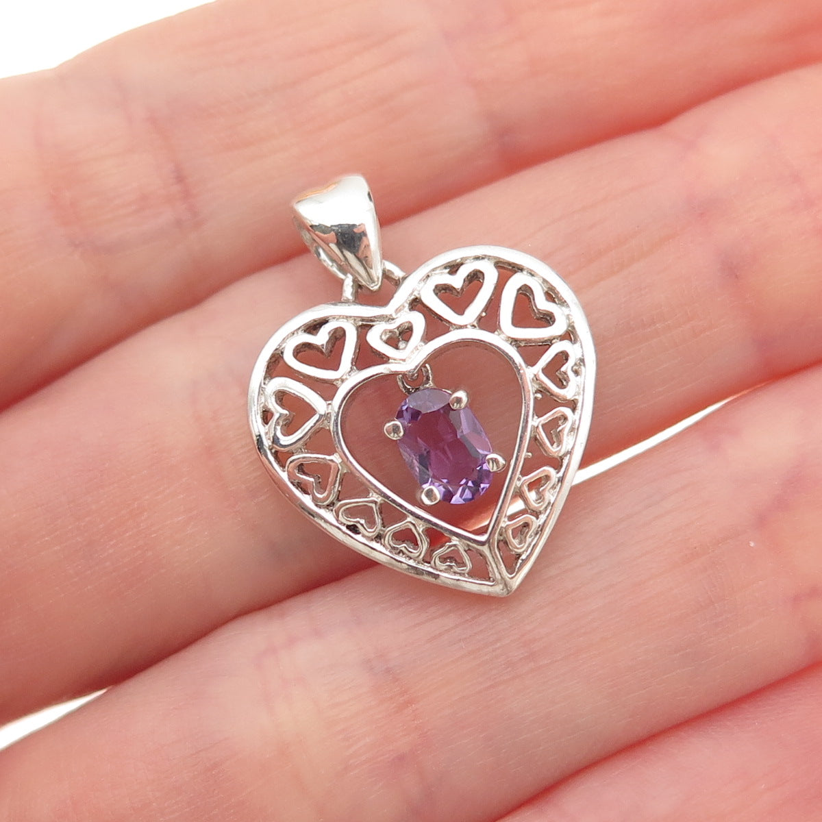 925 Sterling Silver Vintage Real Oval-Cut Amethyst Heart Charm Pendant