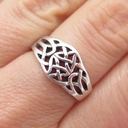 925 Sterling Silver Vintage Celtic Knot Ring Size 7.25