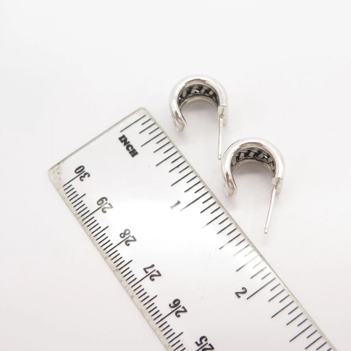 925 Sterling Silver Vintage Wicker Hoop Pendant
