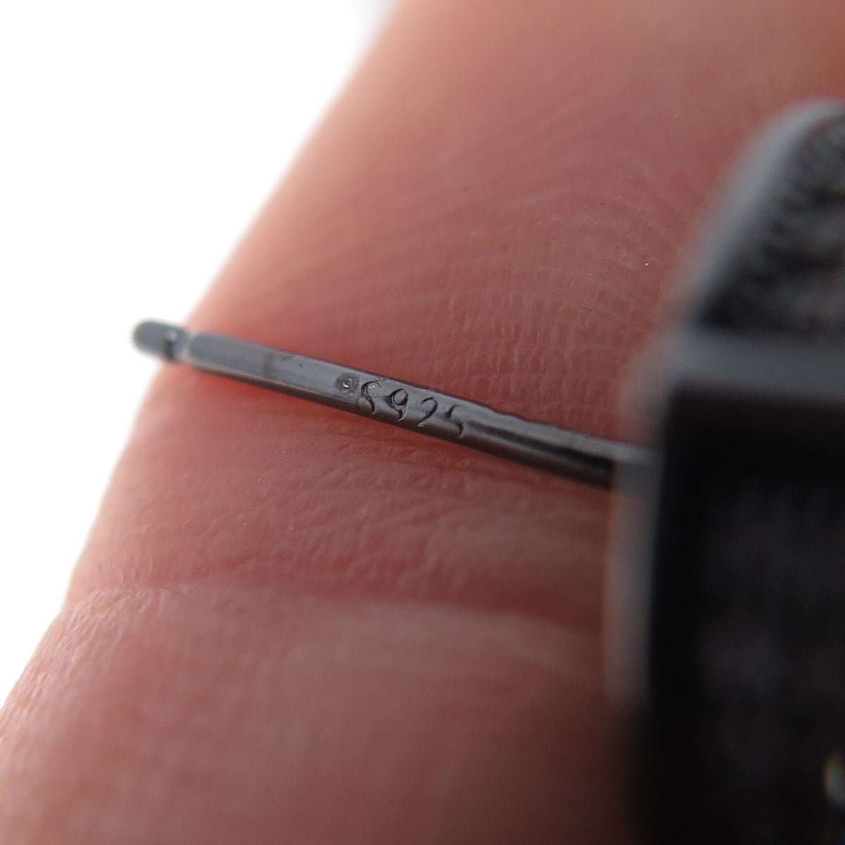 925 Sterling Silver Black Rhodium Round-Cut C Z Stud Earrings