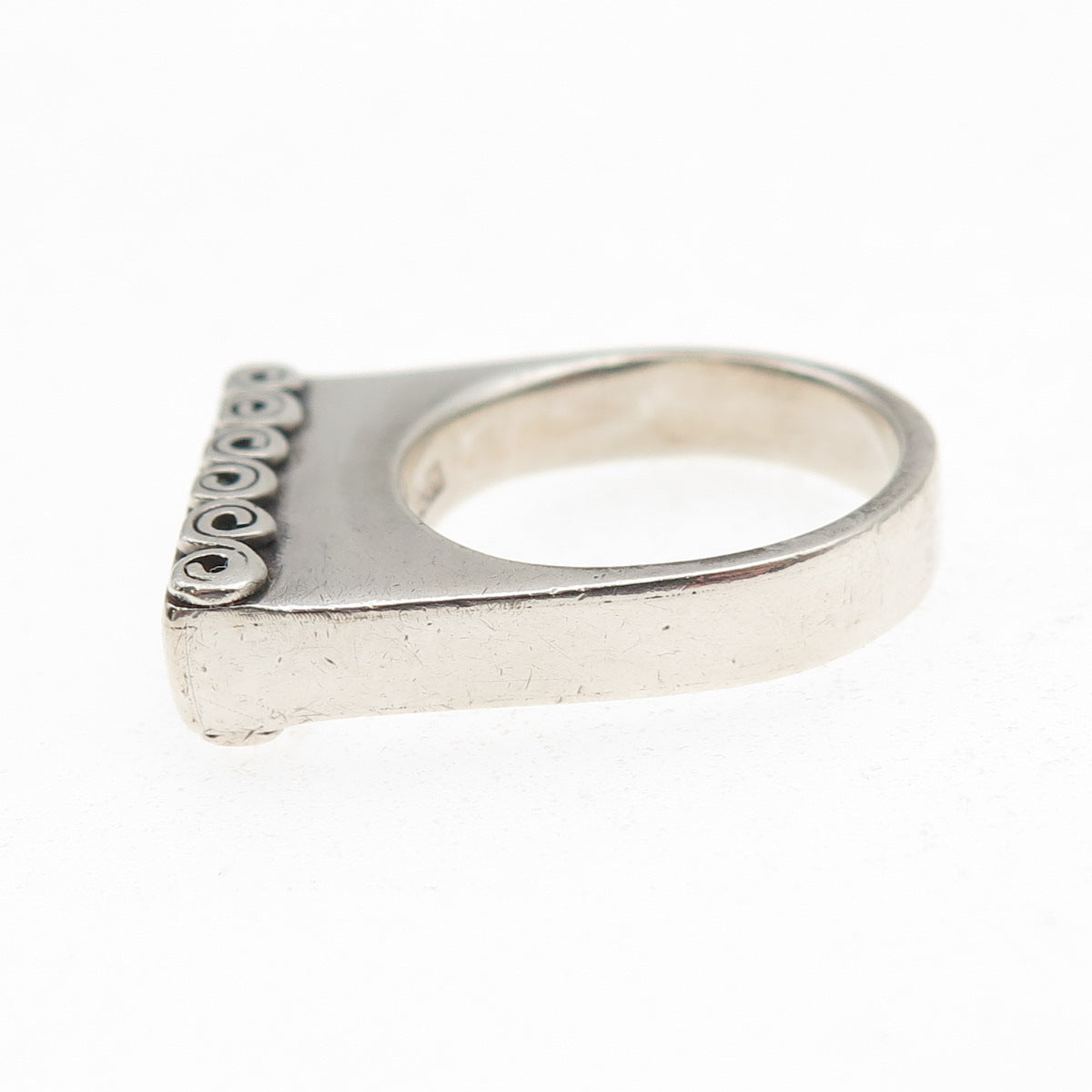 925 Sterling Silver Vintage S-Swirl Oxidized Bar Ring Size 6.5