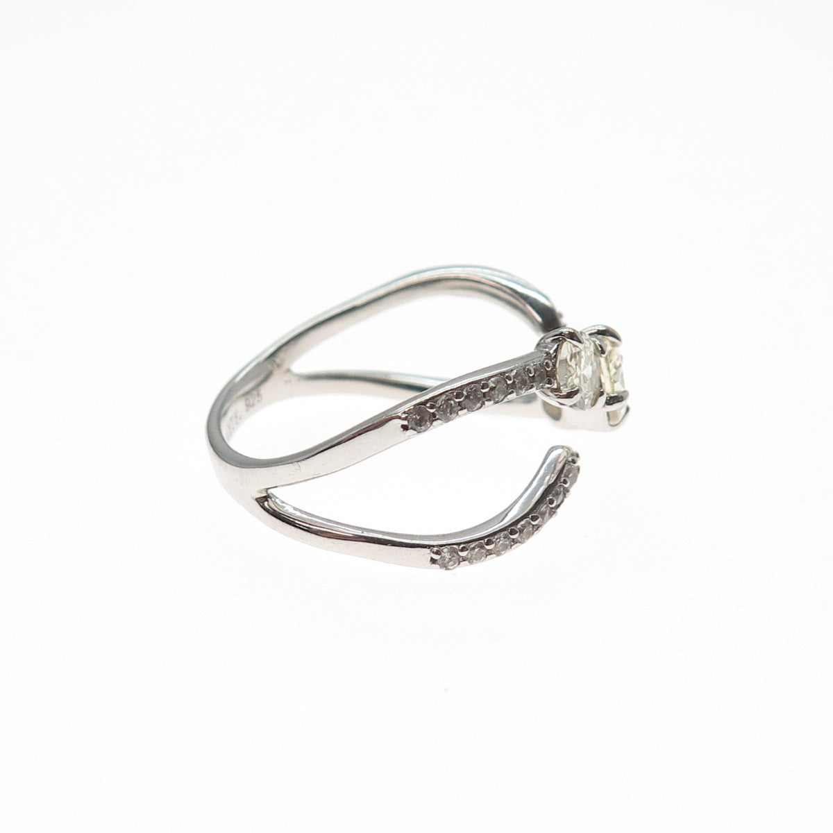 BOMB PARTY 925 Sterling Silver Canary & White C Z Ring Size 8.5
