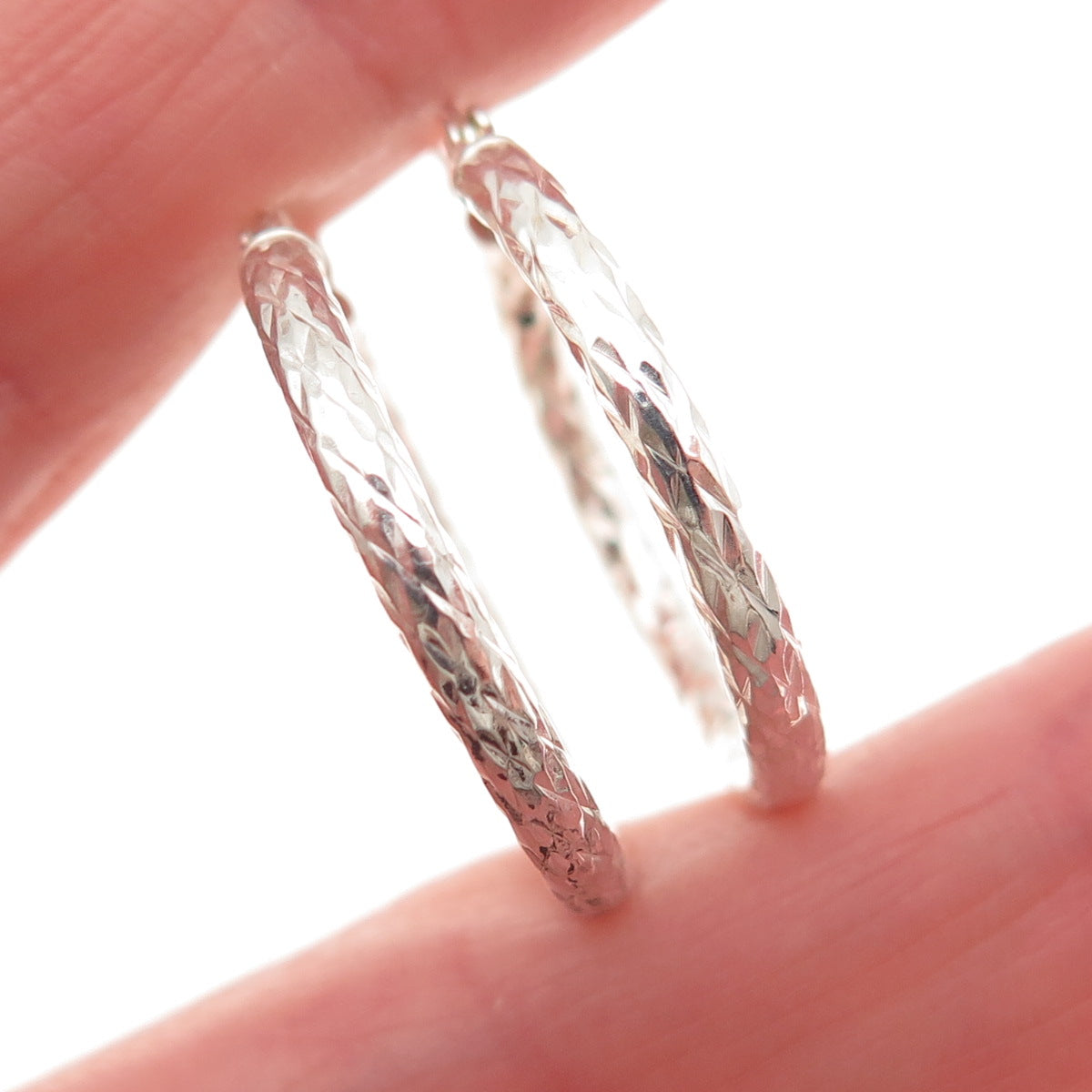 HAN 925 Sterling Silver Vintage Diamond-Cut Hoop Earrings