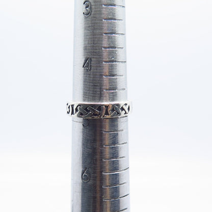 925 Sterling Silver Vintage Celtic Band Ring Size 5