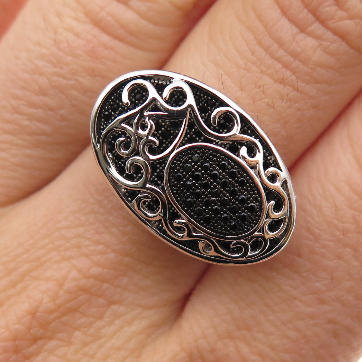 925 Sterling Silver Round-Cut Black C Z Swirl Ring Size 7.5