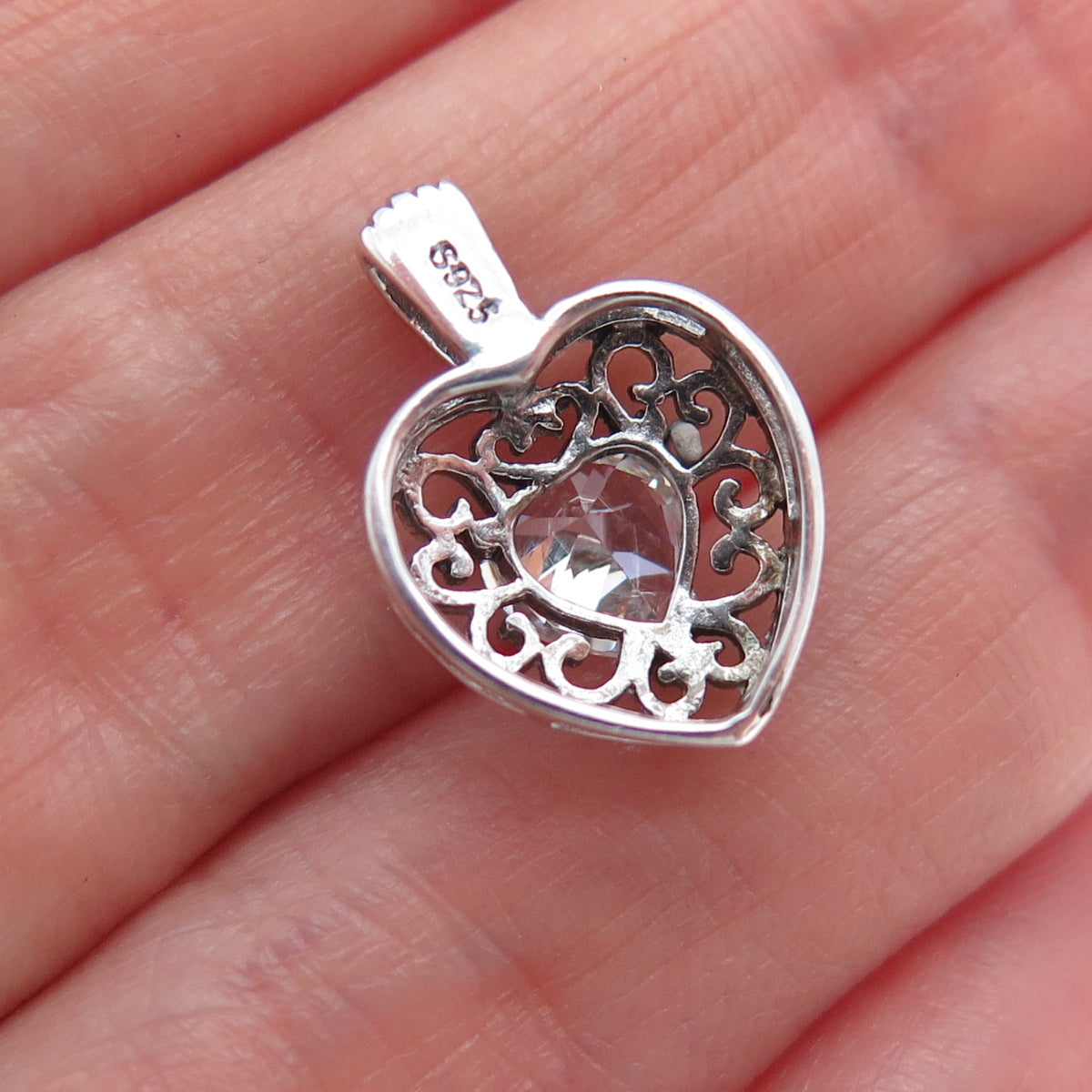 925 Sterling Silver Vintage C Z Ornate Heart Mini Charm Pendant