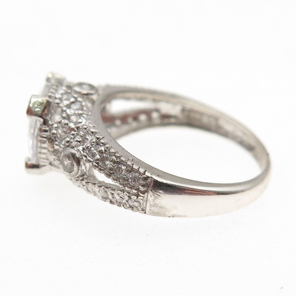 925 Sterling Silver Round-Cut C Z Engagement Ring Size 6