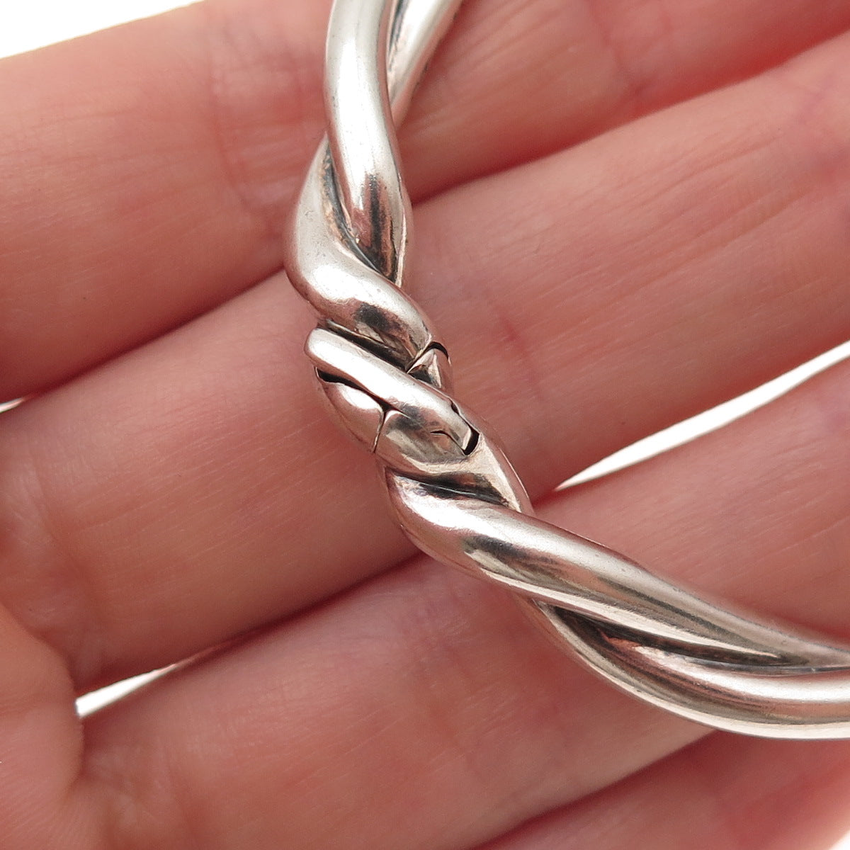 David Yurman 925 Sterling Silver Vintage Continuance Center Twist Bracelet 6.75"