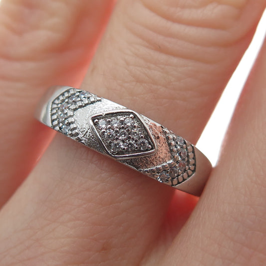 925 Sterling Silver Round-Cut C Z Sparkle Band Ring Size 7.25