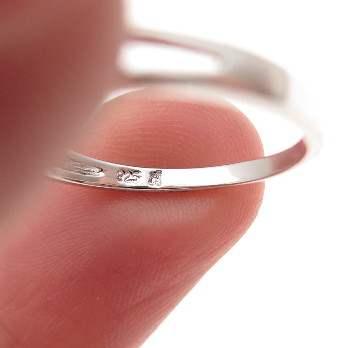 925 Sterling Silver Real Round-Cut Diamond Fleur de Lis Ring Size 8