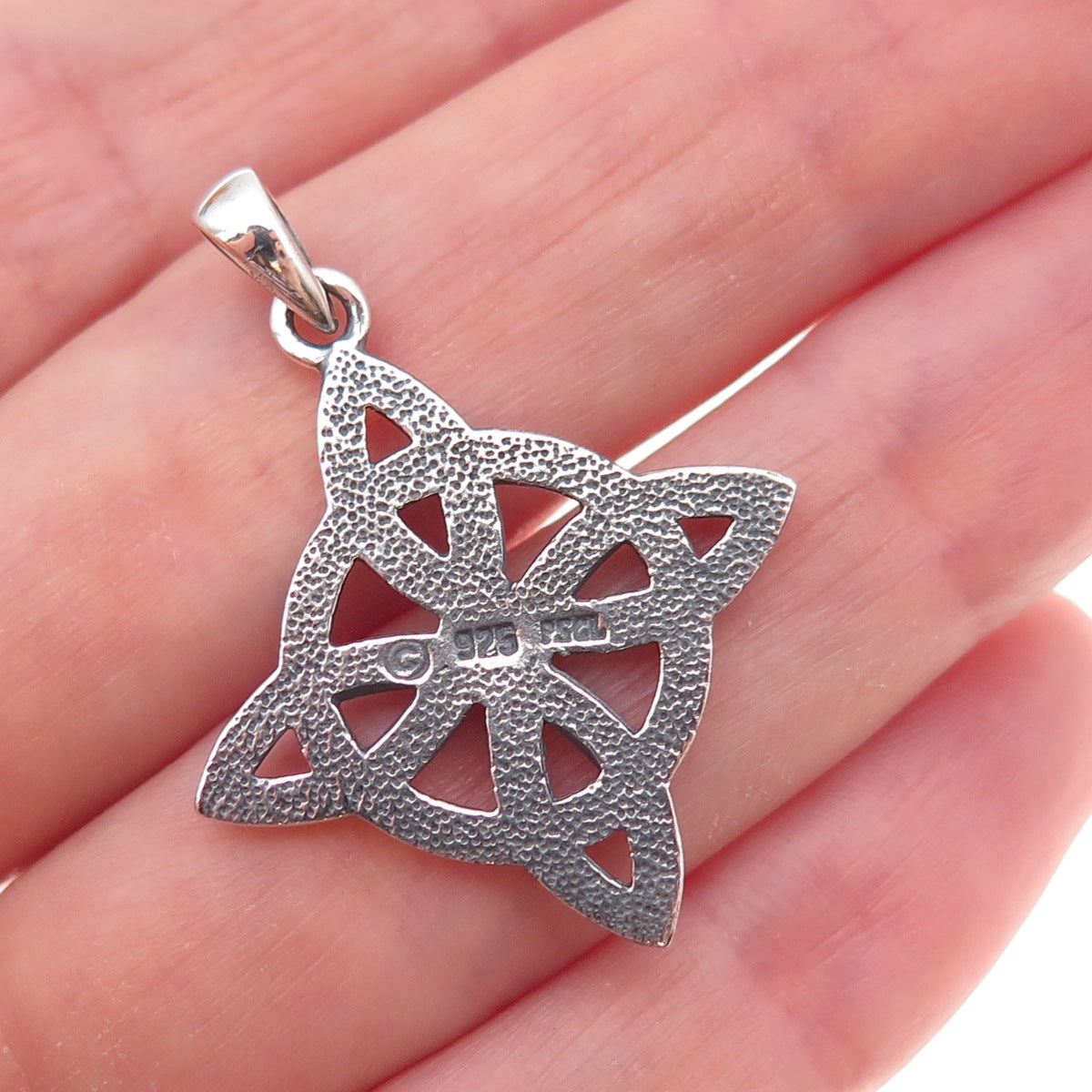 Peter Stone 925 Sterling Silver Vintage Celtic Knot Cross Oxidized Charm Pendant