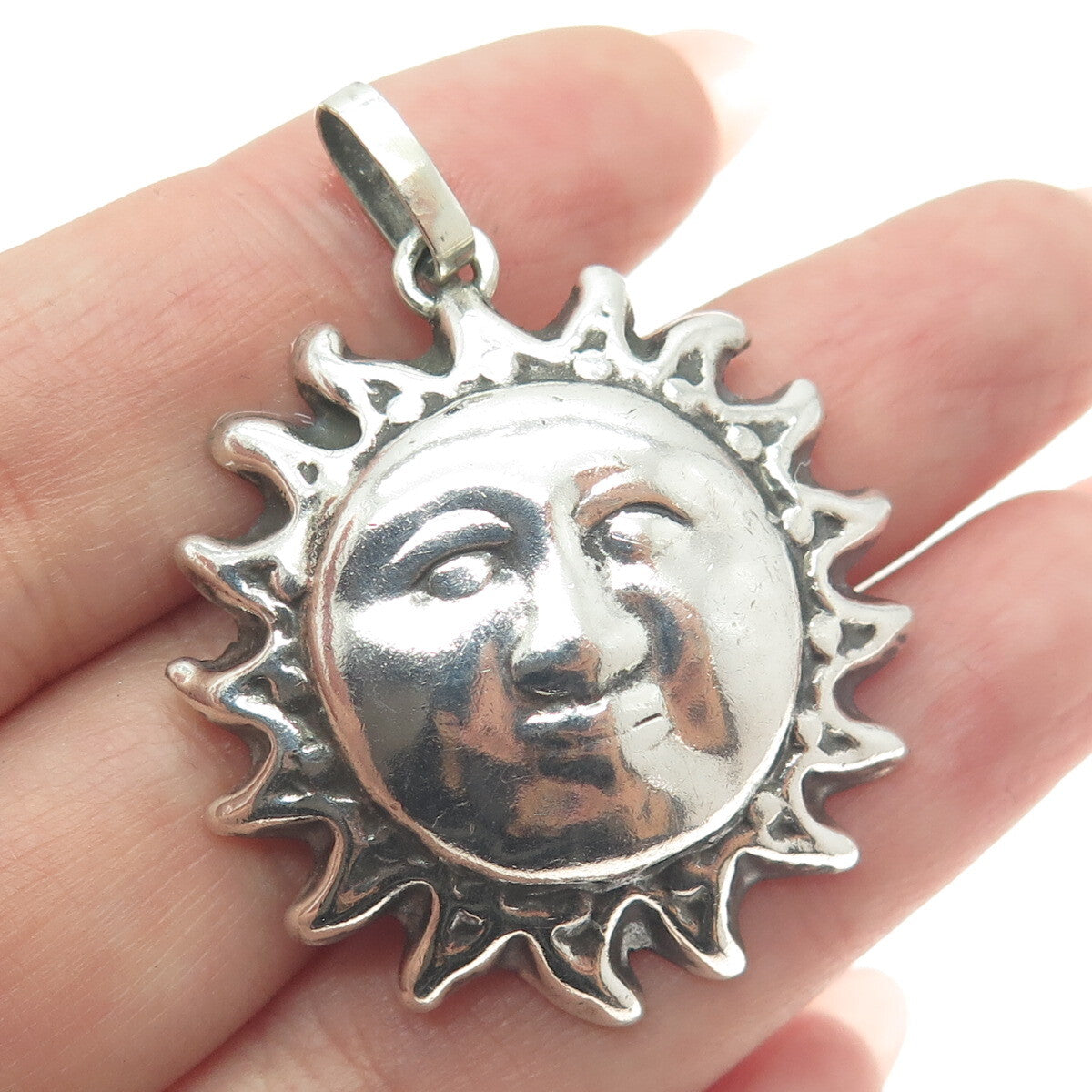 925 Sterling Silver Vintage Sun Face Pendant