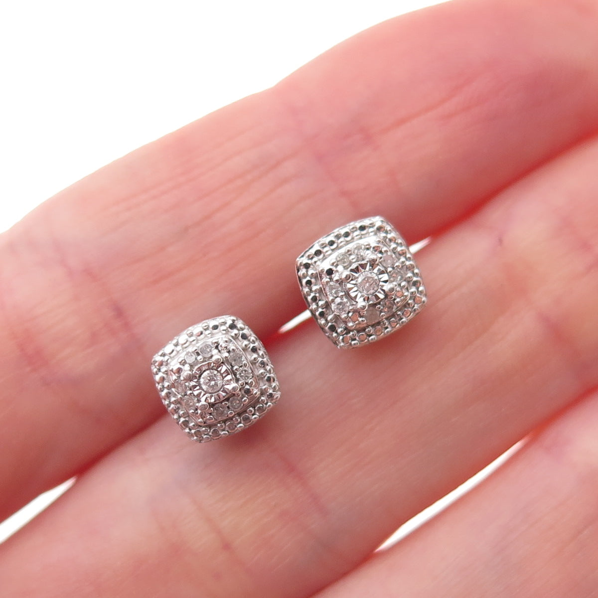 925 Sterling Silver Real Round-Cut Diamond Stud Earrings